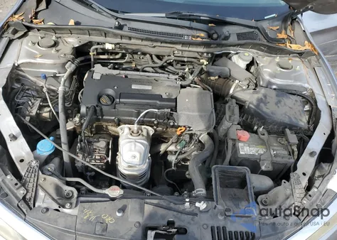 2017 Honda Accord Lx из США, поврежденный, VIN 1HGCR2F37HA176051